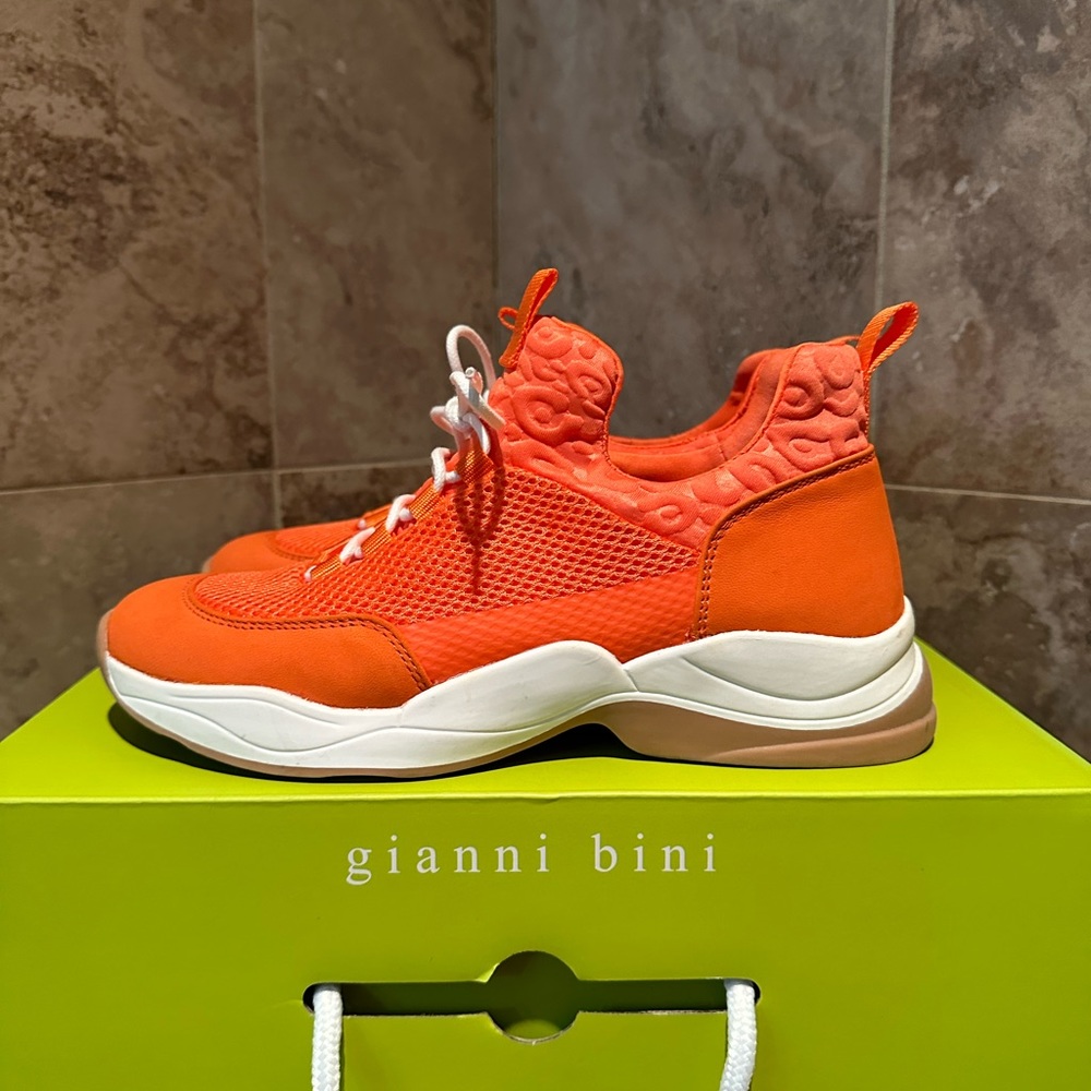 Gianni Bini Sneakers in a Vibrant Orange size 7